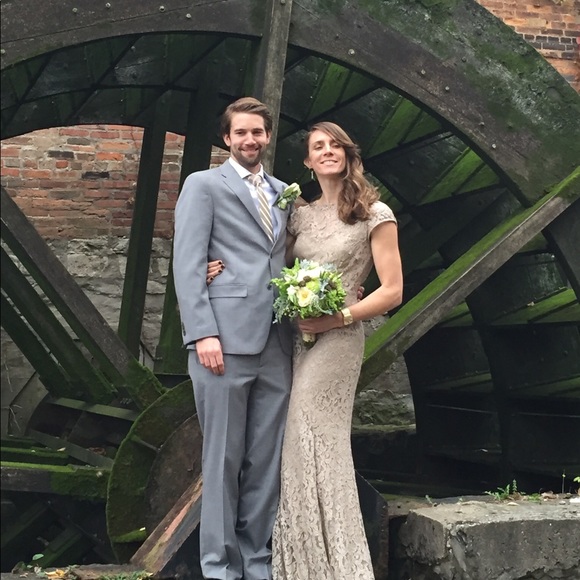 Dress - Picture 8 of 8